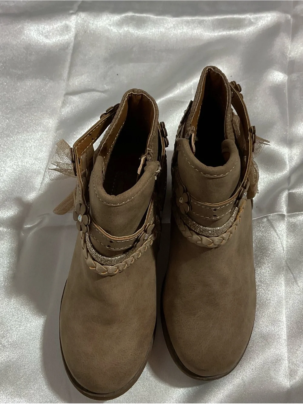 Jellypop Girls' Brown Ankle Boots with Braided & Glitter Straps